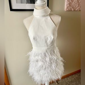 Soeur Custom Feather White Lace Mini Dress